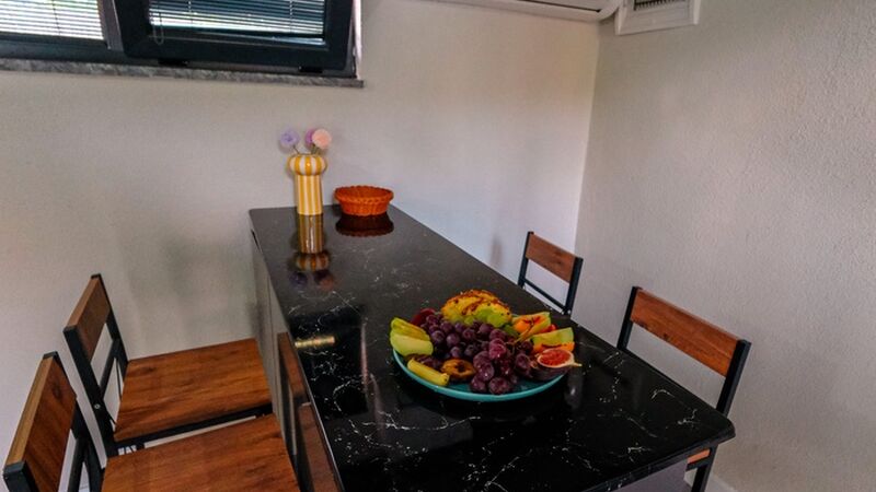 Sakarya Sapanca Yanık Mevkii 6 Kişilik Korunaklı Villa SFR3000-5