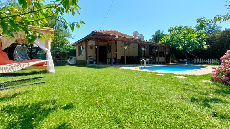 Sakarya Sapanca Hacımercan Mevkii 4 Kişilik Isıtmalı Havuzlu Doğa Manzaralı Kır Evi SFR1000-96