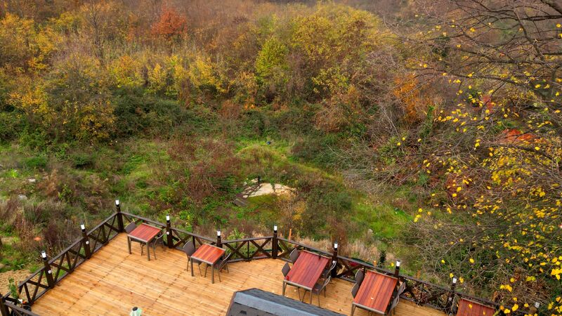 Sakarya Sapanca Uzunkum Mevkii Göl Manzaralı Bungalov SFRS-001