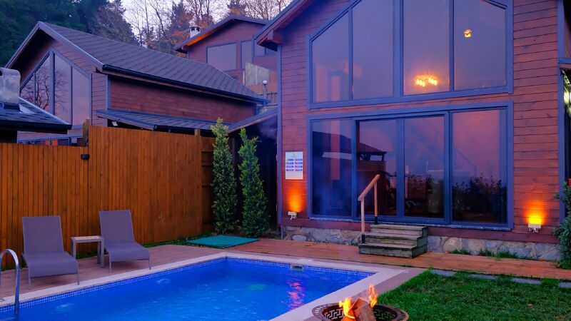Sakarya Sapanca Uzunkum Mevkii Göl Manzaralı Bungalov SFRS-001