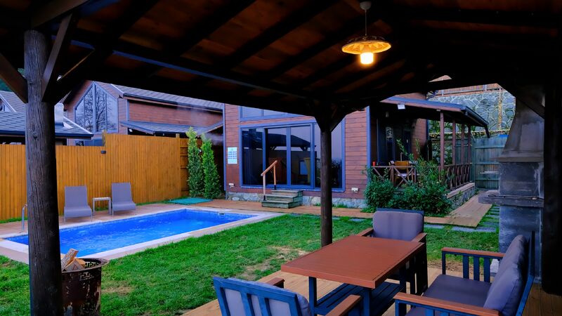 Sakarya Sapanca Uzunkum Mevkii Göl Manzaralı Bungalov SFRS-001
