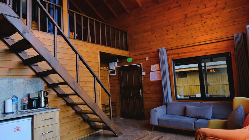 Sakarya Sapanca Uzunkum Mevkii Göl Manzaralı Bungalov SFRS-001