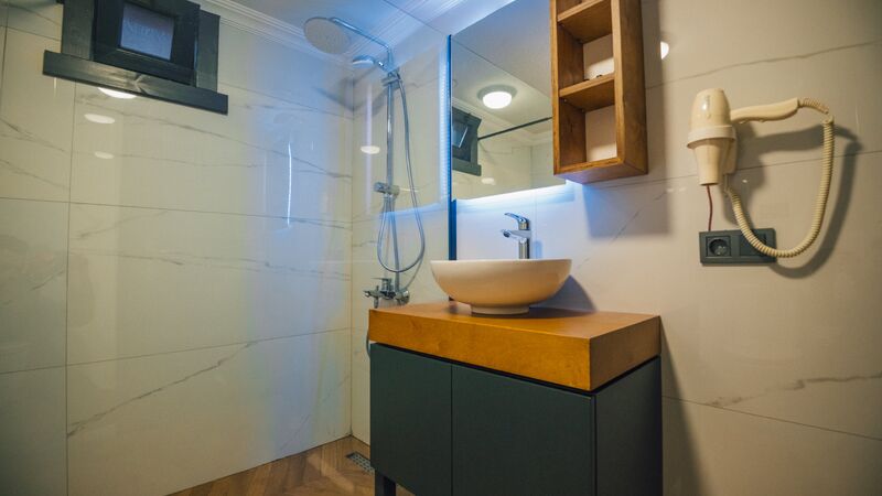 Sakarya Sapanca Uzunkum Mevkii Göl Manzaralı Bungalov SFRS-001