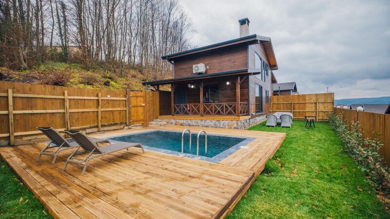 Sakarya Sapanca Uzunkum Mevkii Göl Manzaralı Bungalov SFRS-001