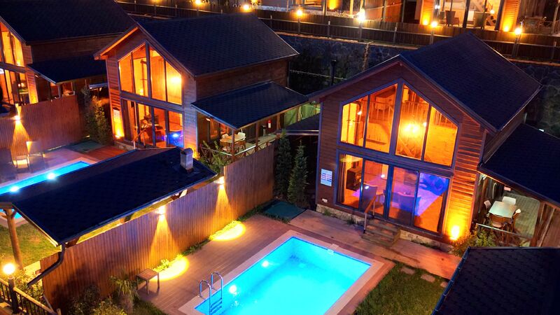 Sakarya Sapanca Uzunkum Mevkii Göl Manzaralı Bungalov SFRS-001